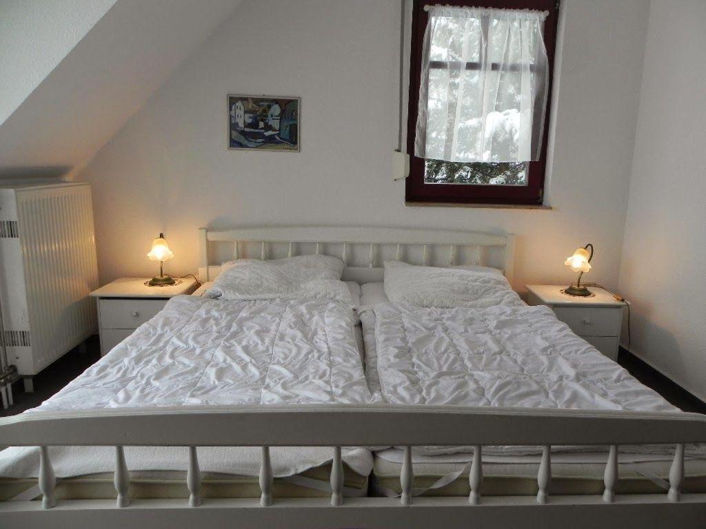 Gustow  Ferienwohnung-Nils-Holgerson-Mit-Balkon-Zwischen-Strand-Wald-Wiese-Im-Suedosten-Der-Insel-Ruegen מראה חיצוני תמונה